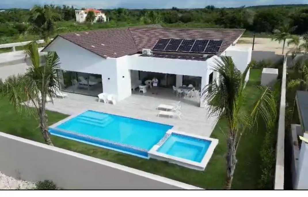 Villa Coral Tracadero Beach Resort La Laguna